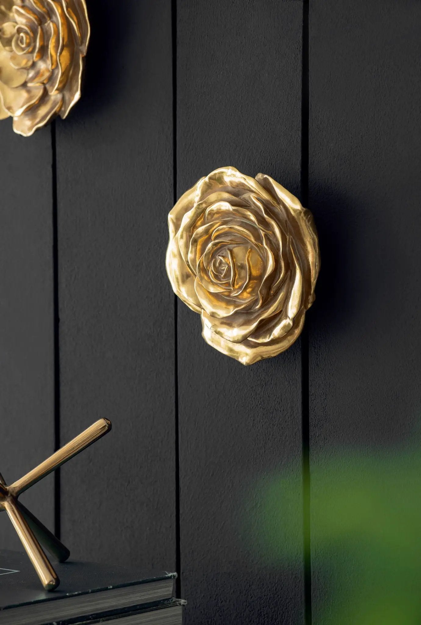 Rose Hanging Wall Accents (Set of 2) - Gold by HouseOfZazla