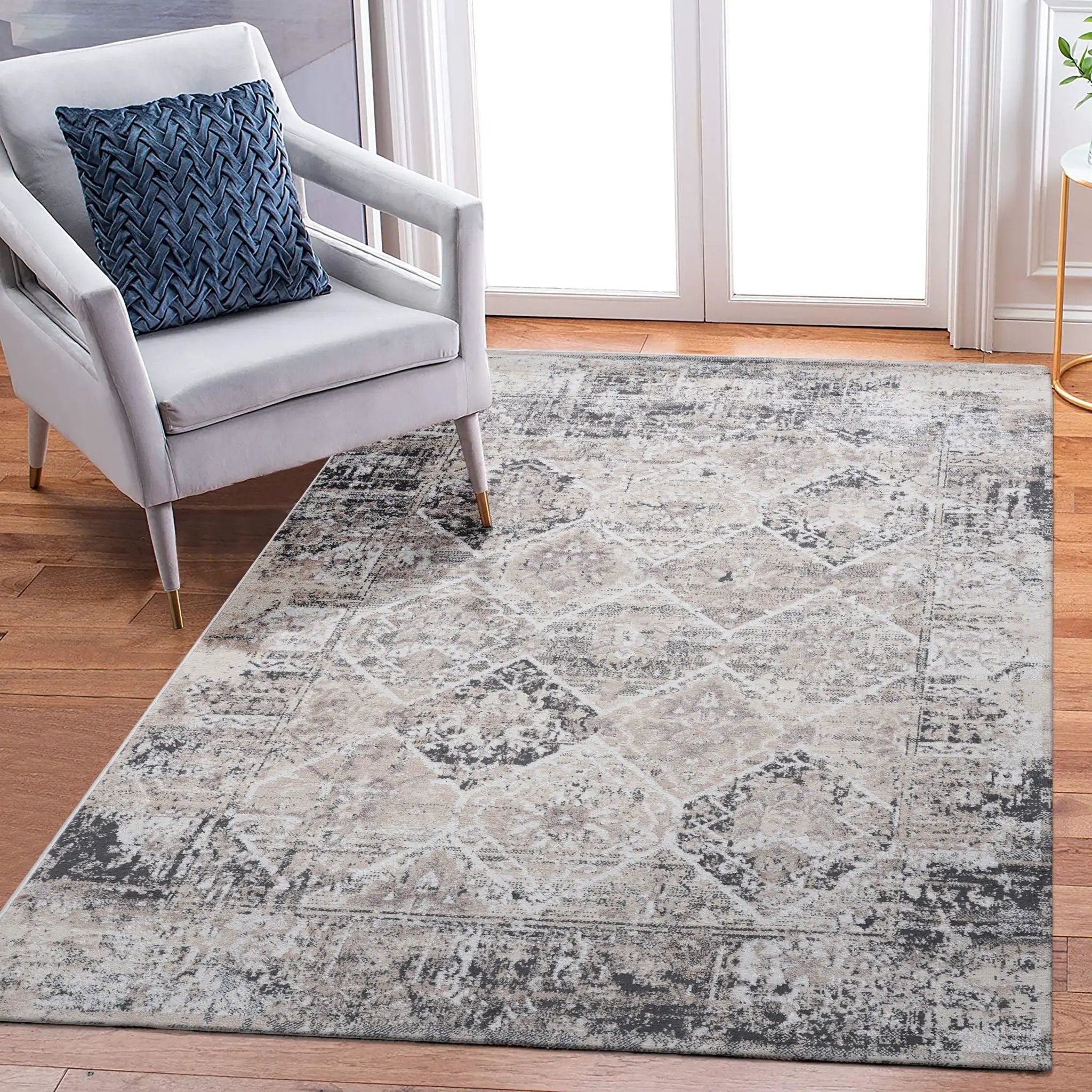 Payas - 6' X 9' Traditional Area Rug - Cream / Anthracite by Unique Piece Furniture