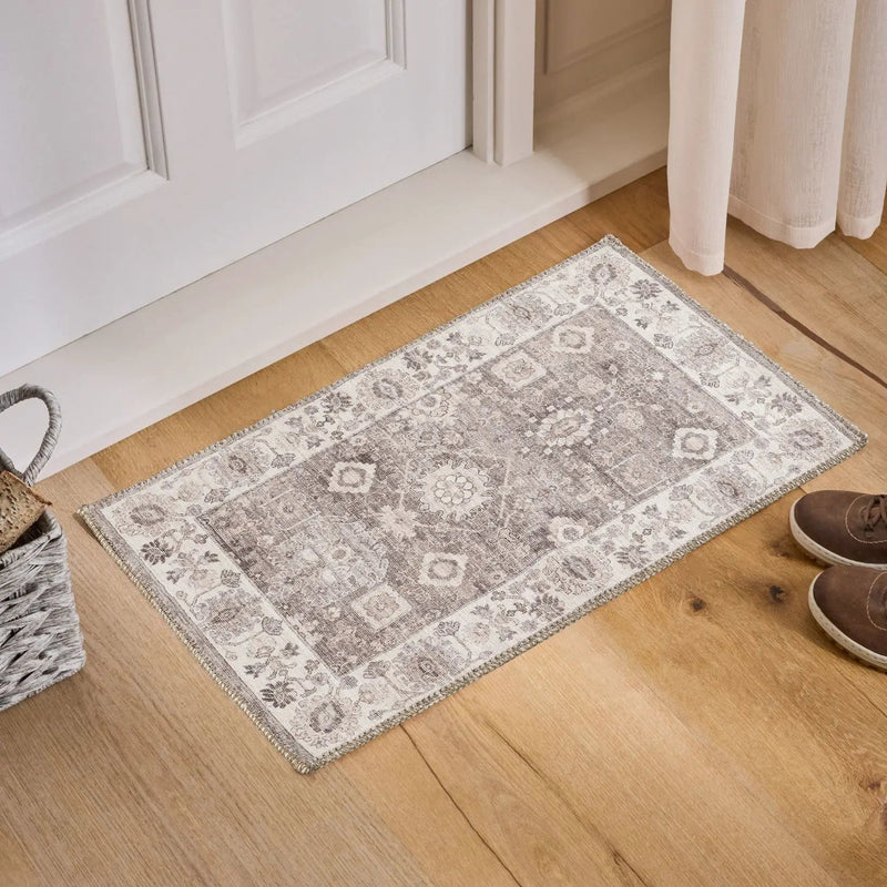 Majestic GC_RYL1008 Rug by HouseOfZazla