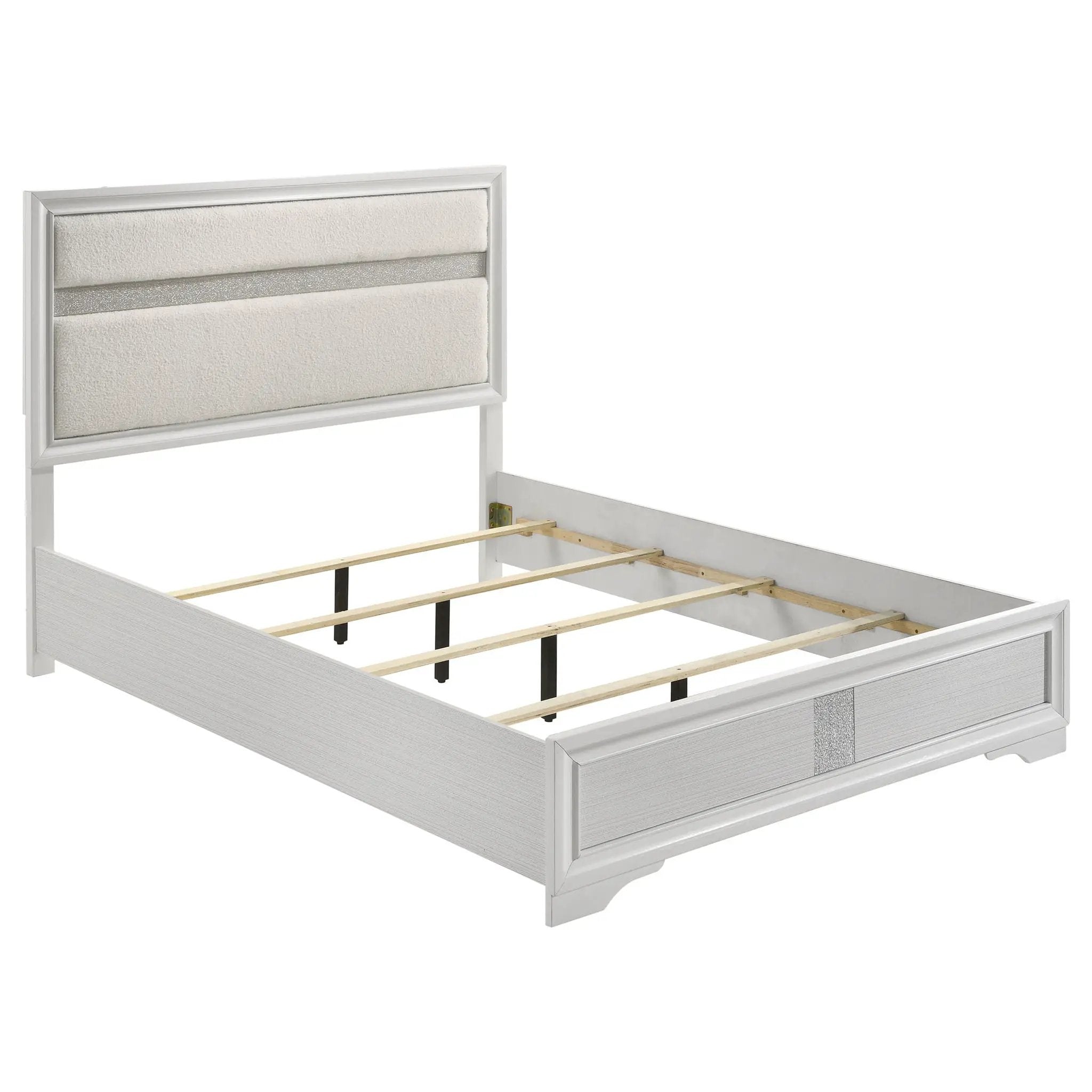 Miranda 5-piece Queen Bedroom Set White by Unique Piece Furniture
