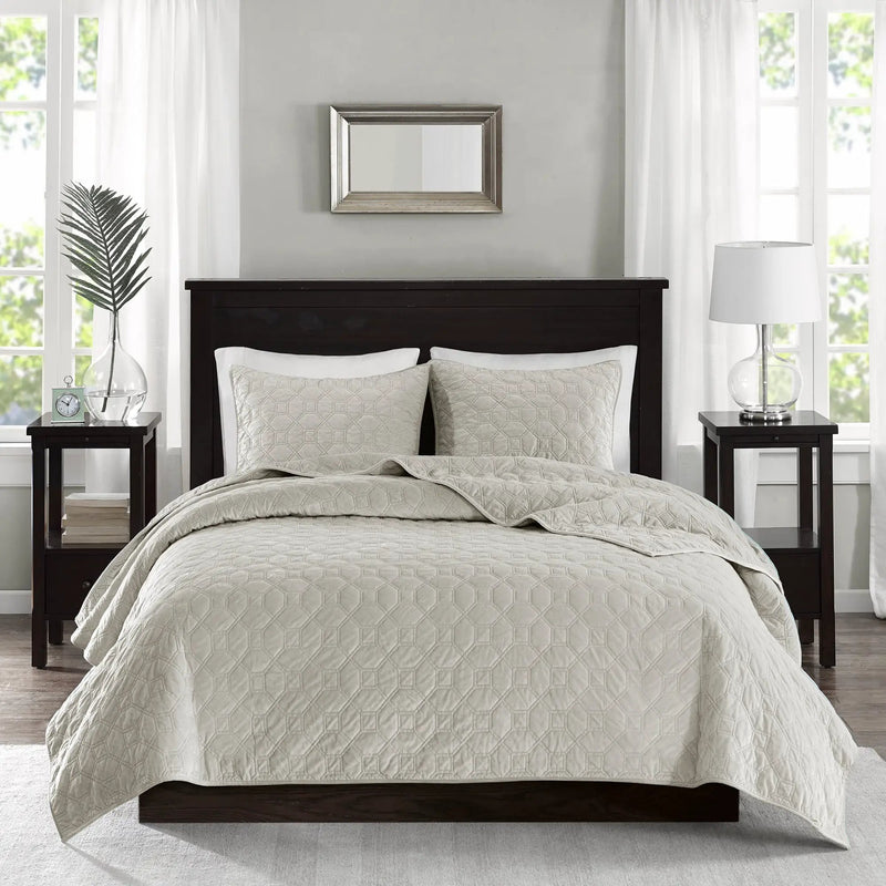 3 Piece Velvet Quilt Set Ivory Full/Queen by HouseOfZazla