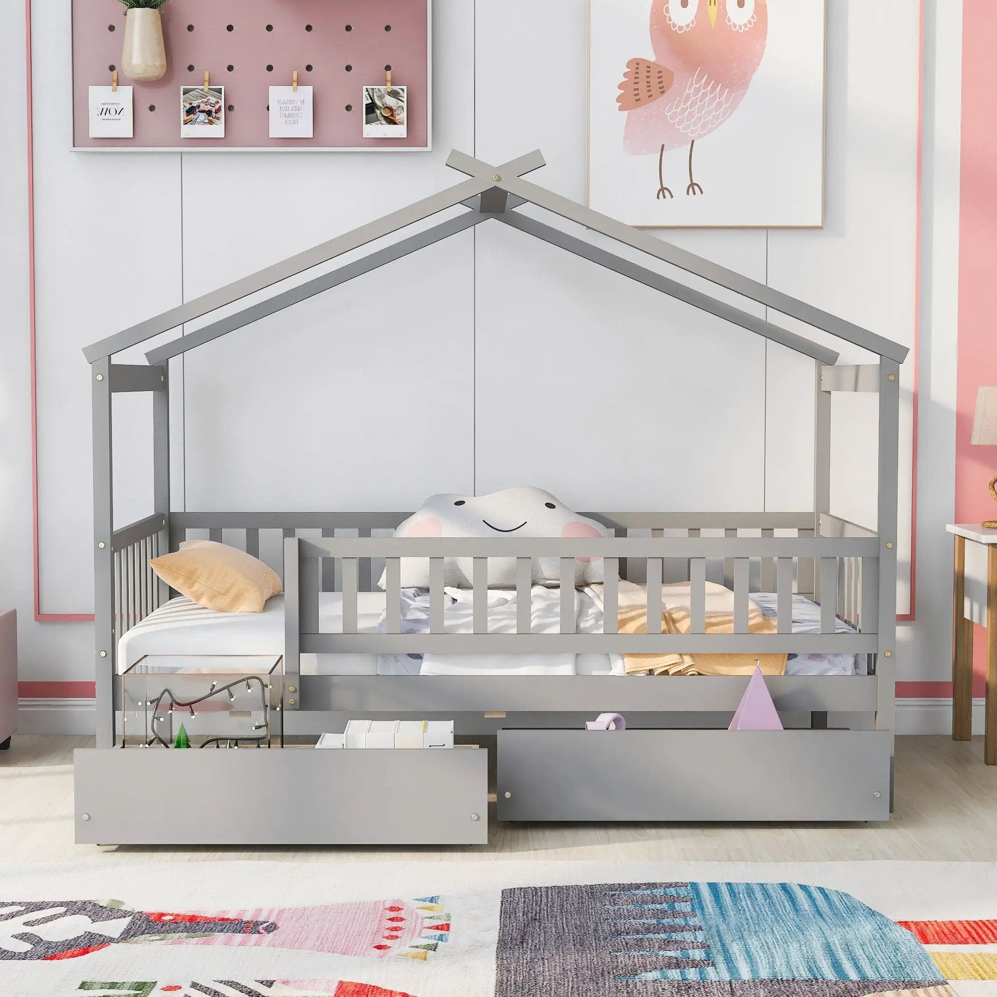 House Bed With 2 Drawers by HouseOfZazla