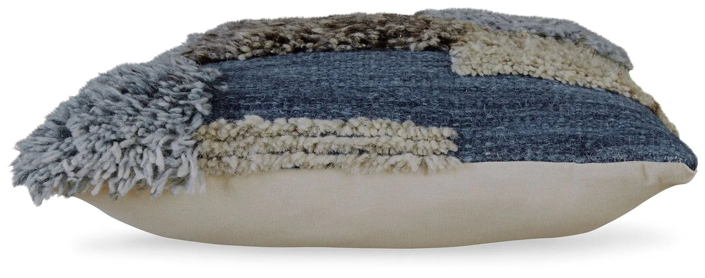 Gibbend - Pillow by Unique Piece Furniture