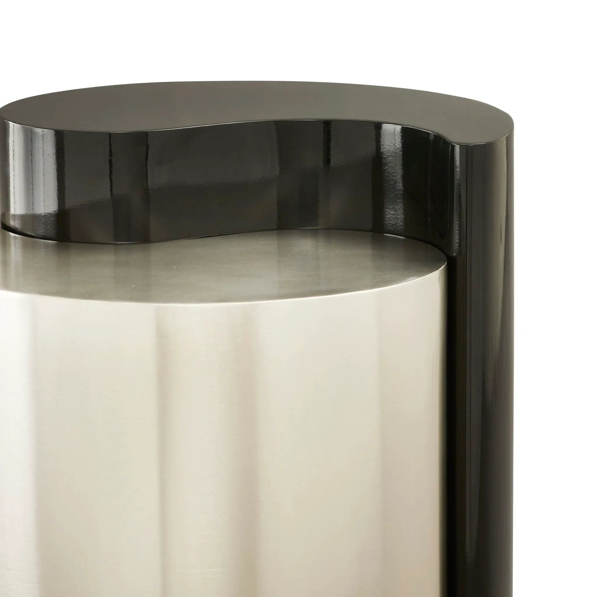 Ying Yang - Table by HouseOfZazla