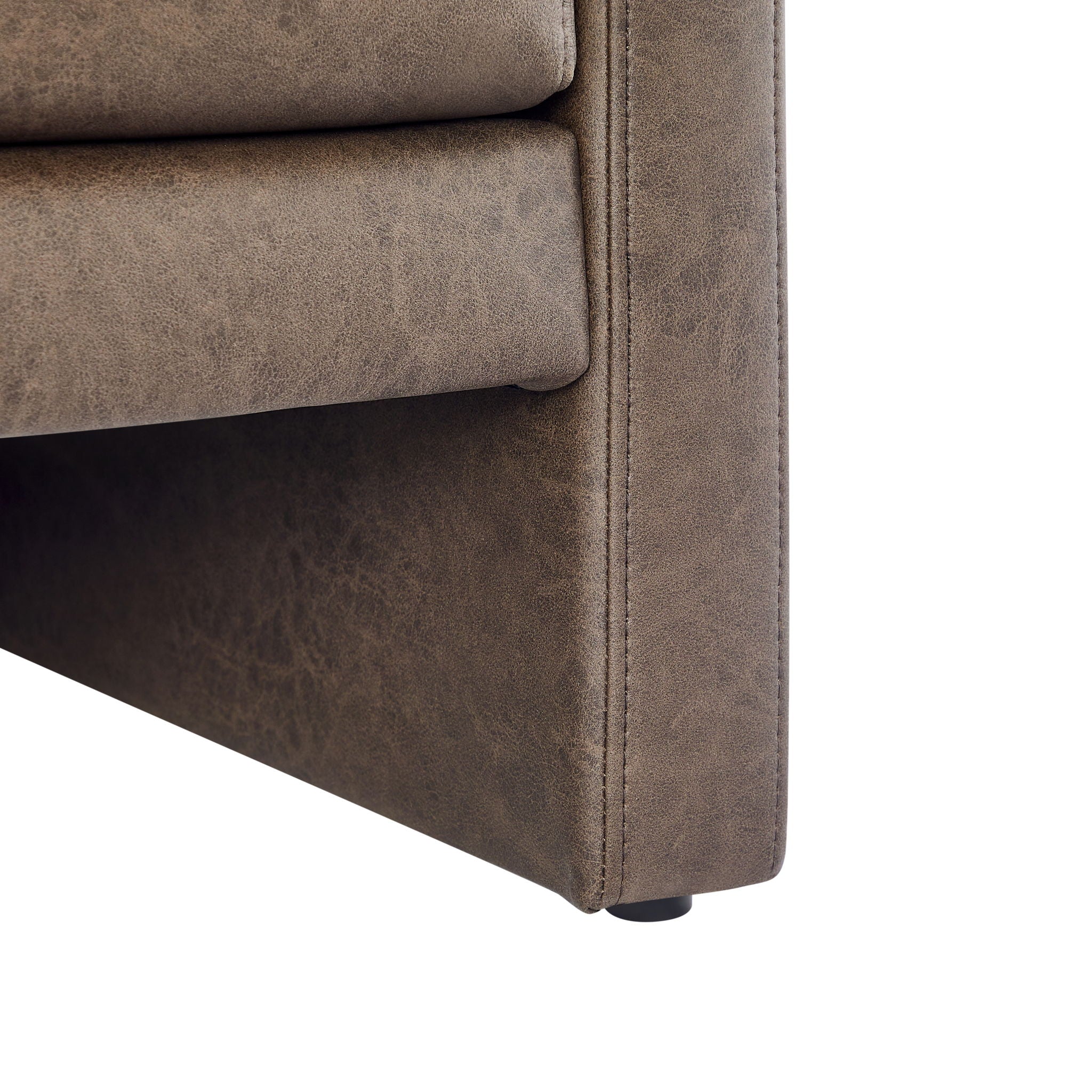 Tulo - Arm Chair by HouseOfZazla