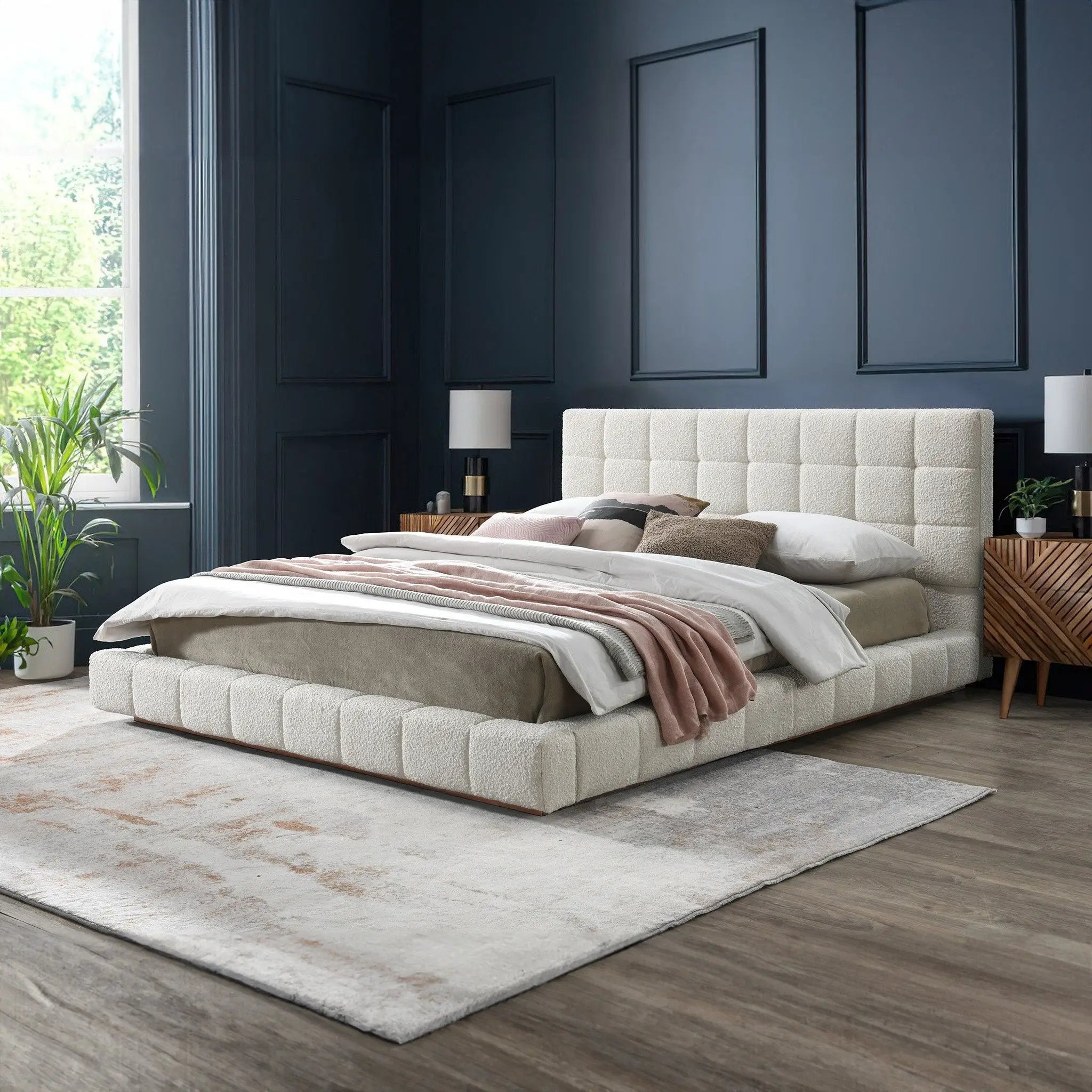 Hudson - Elegant Design Bed by HouseOfZazla