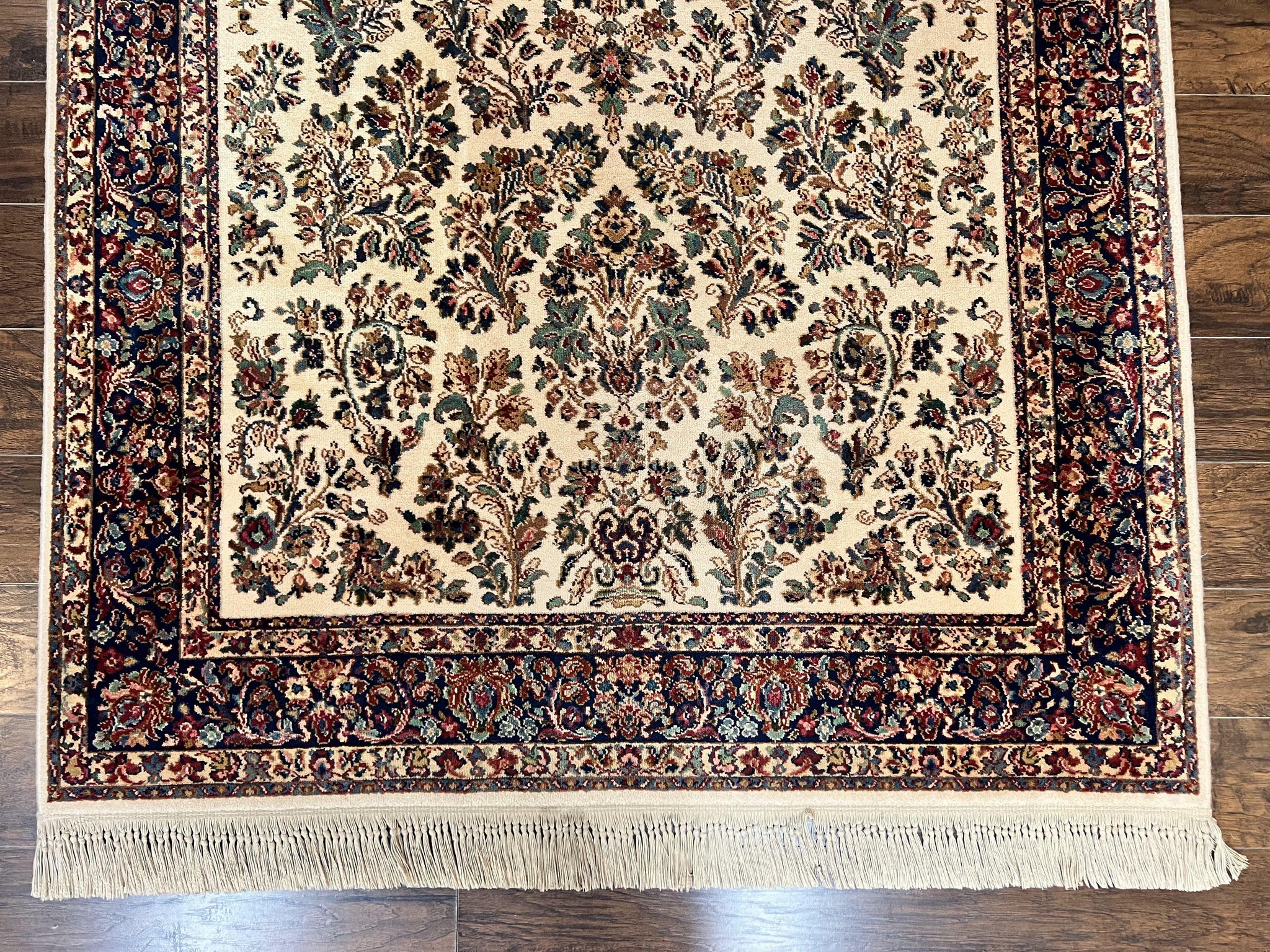 Karastan Rug 5.9 x 9 Ivory Sarouk #760, Vintage Wool Original Collection 700 Series, Discontinued by Jewel Rugs