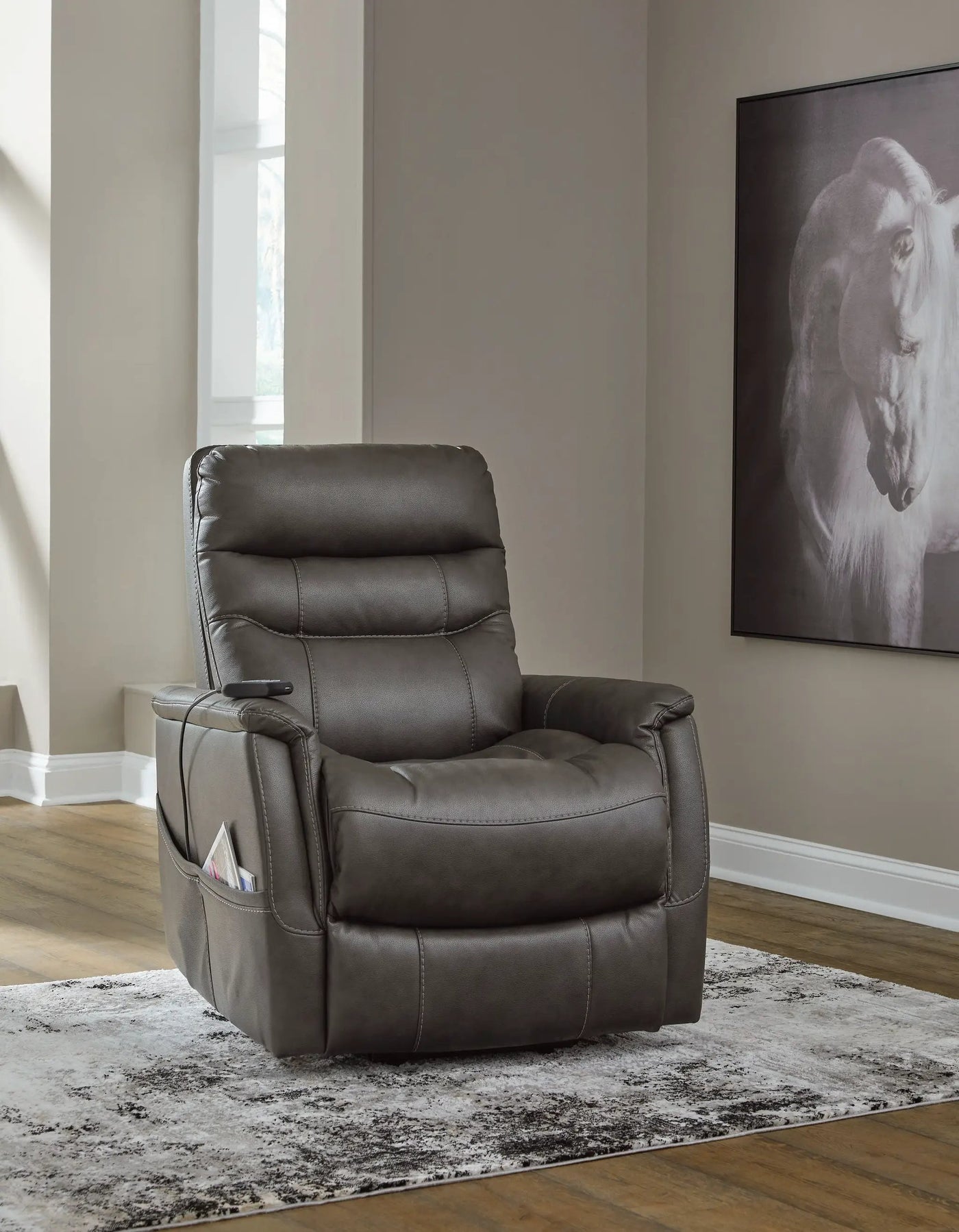 Strawbill - Power Lift Recliner by Unique Piece Furniture