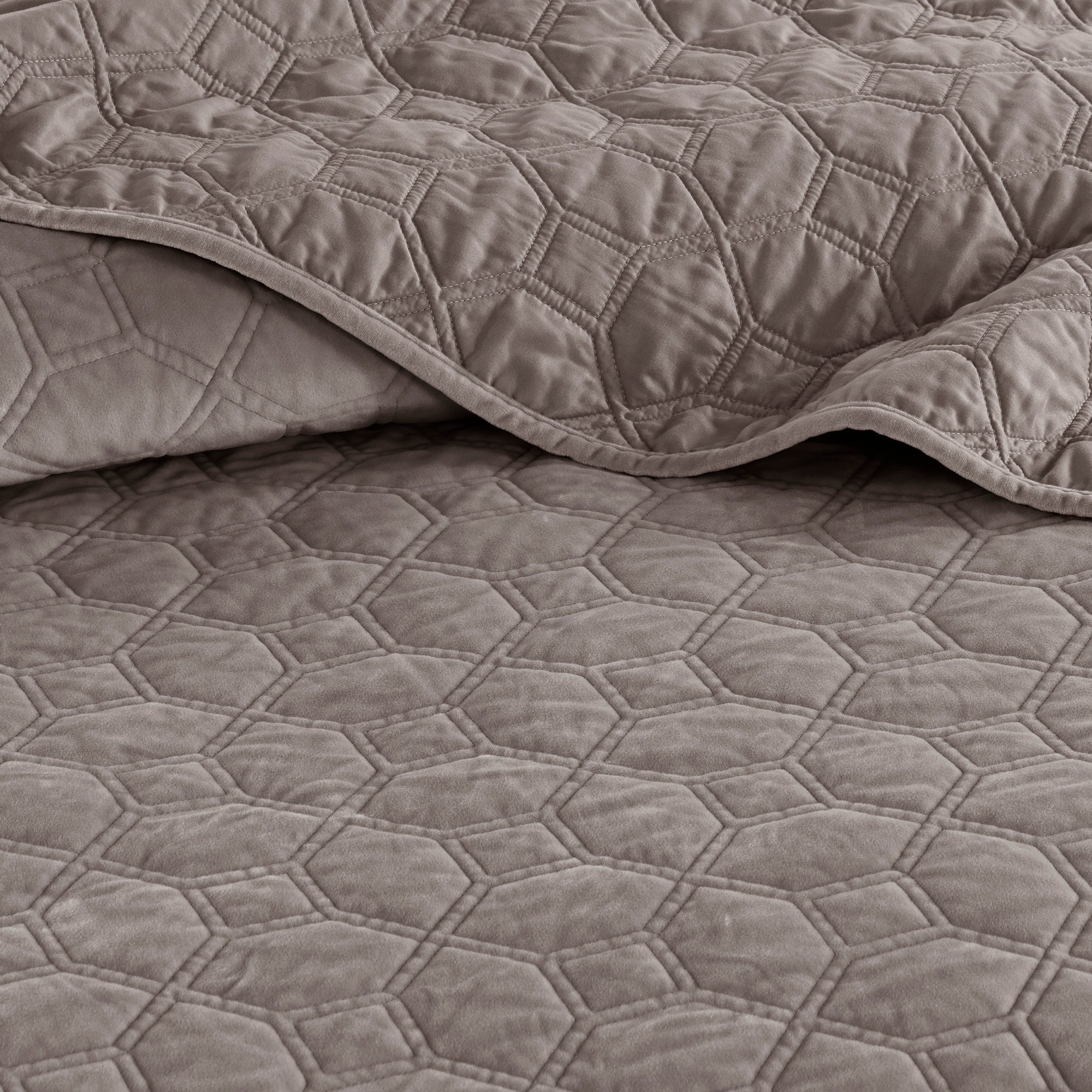 3 Piece Velvet Quilt Set Taupe Full/Queen by HouseOfZazla