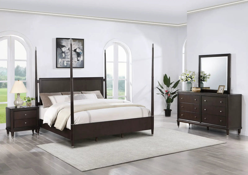 Emberlyn 4-piece Queen Bedroom Set Brown by Unique Piece Furniture