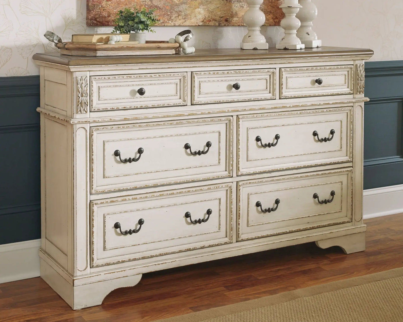 Realyn - Dresser by Unique Piece Furniture