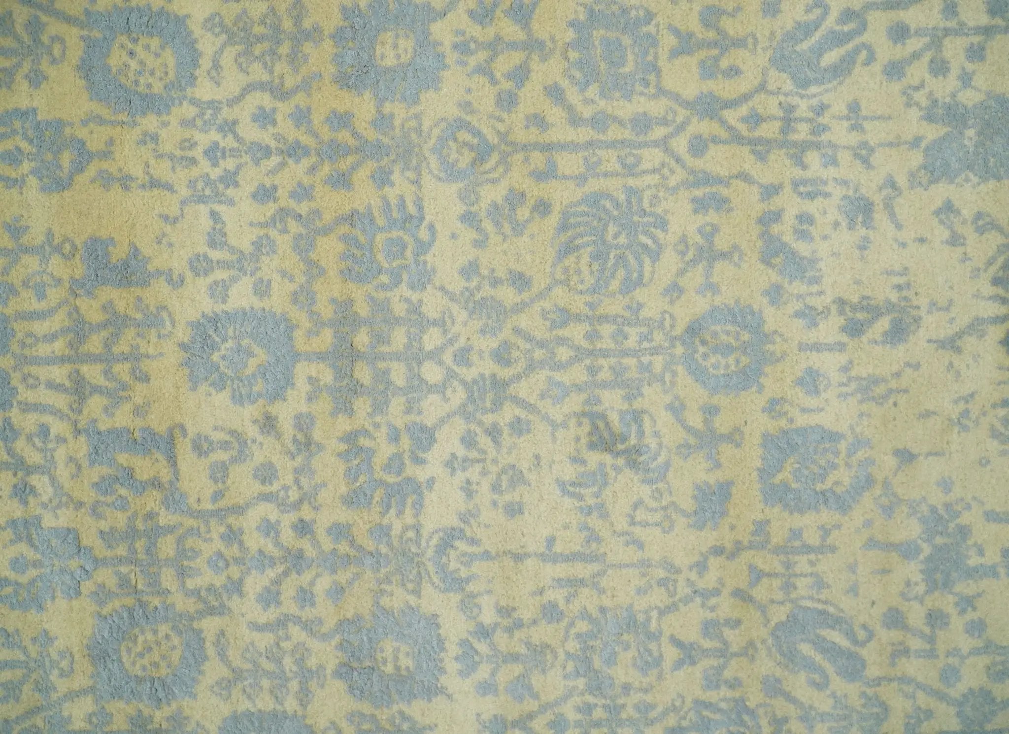 4x6 Fine Hand Knotted Gold and Silver Traditional Persian Style Antique Wool and Silk Rug by The Rug Decor