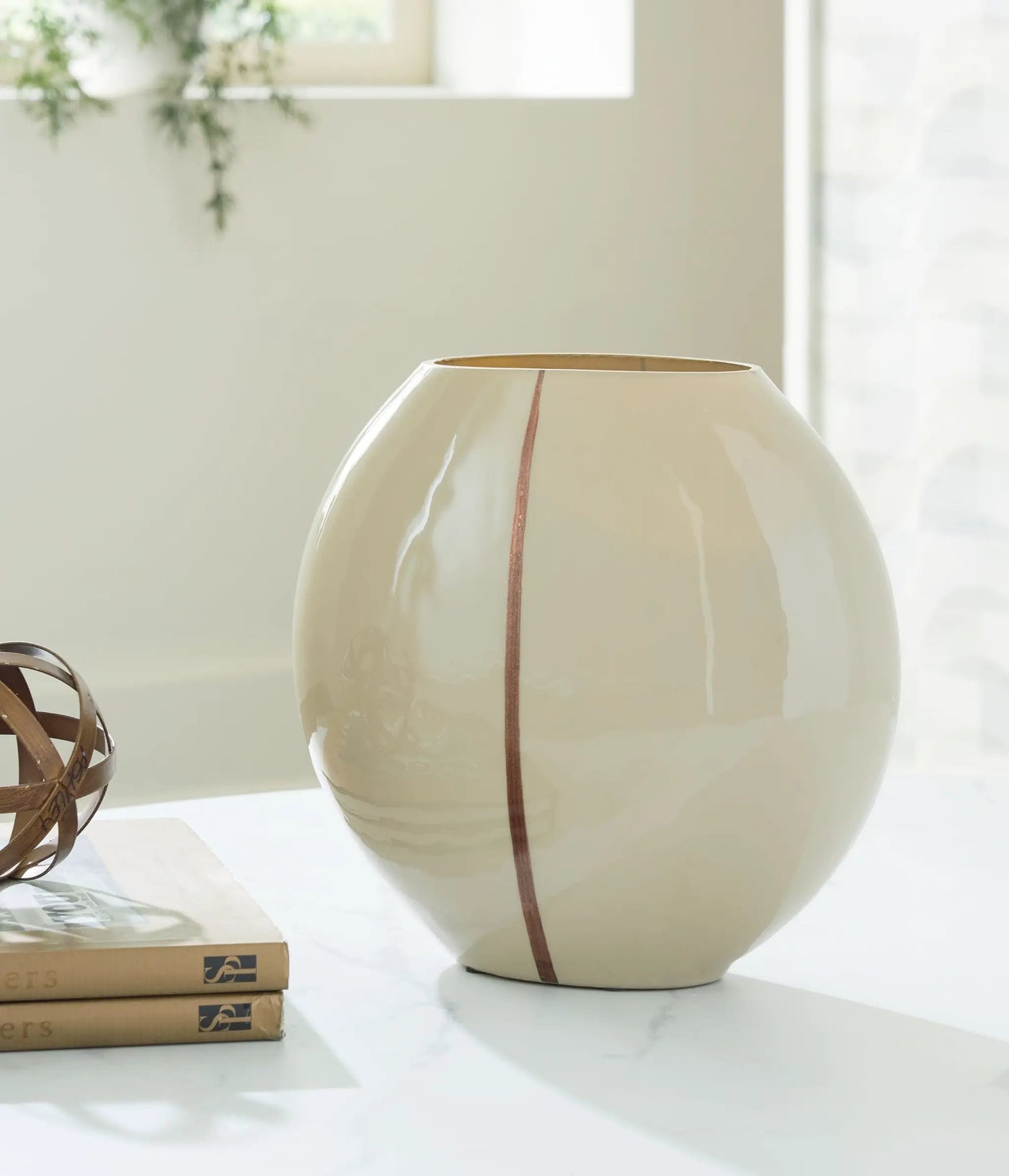 Sheabourne - Vase by Unique Piece Furniture
