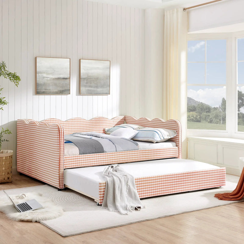 Full Size Cozy Gingham Daybed with Twin Size Trundle by HouseOfZazla
