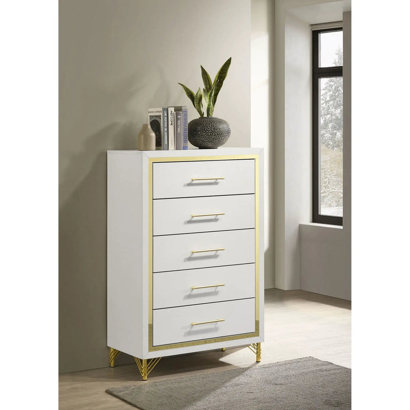 Chesney - 5 Drawer Chest With Trim - White by HouseOfZazla