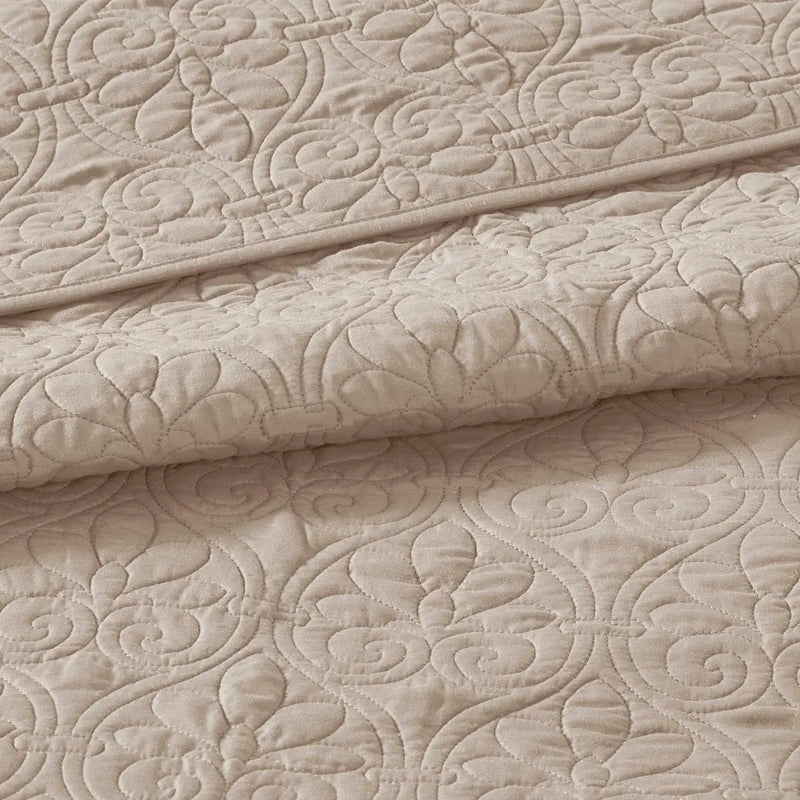 Reversible Quilt Set Khaki King/Cal King by HouseOfZazla