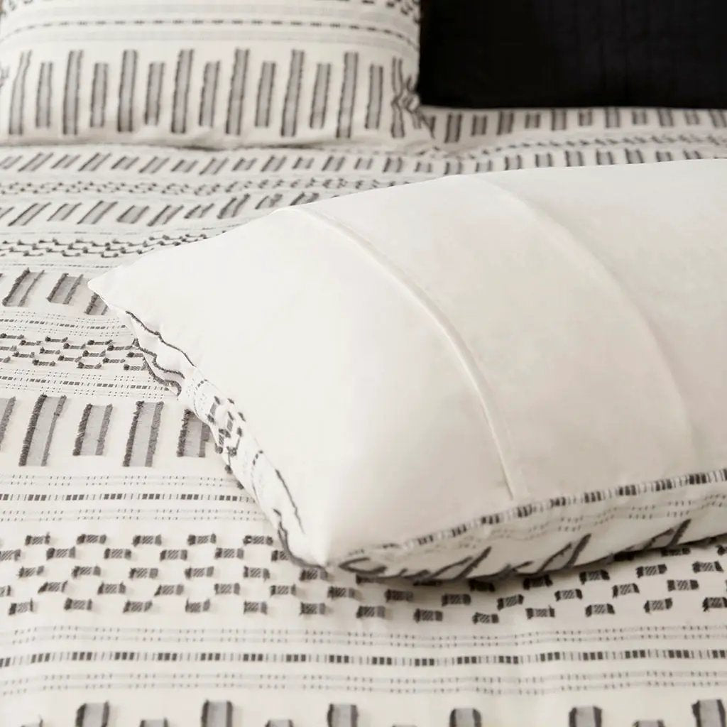 Full/Queen Cotton Jacquard Duvet Cover Mini Set by HouseOfZazla