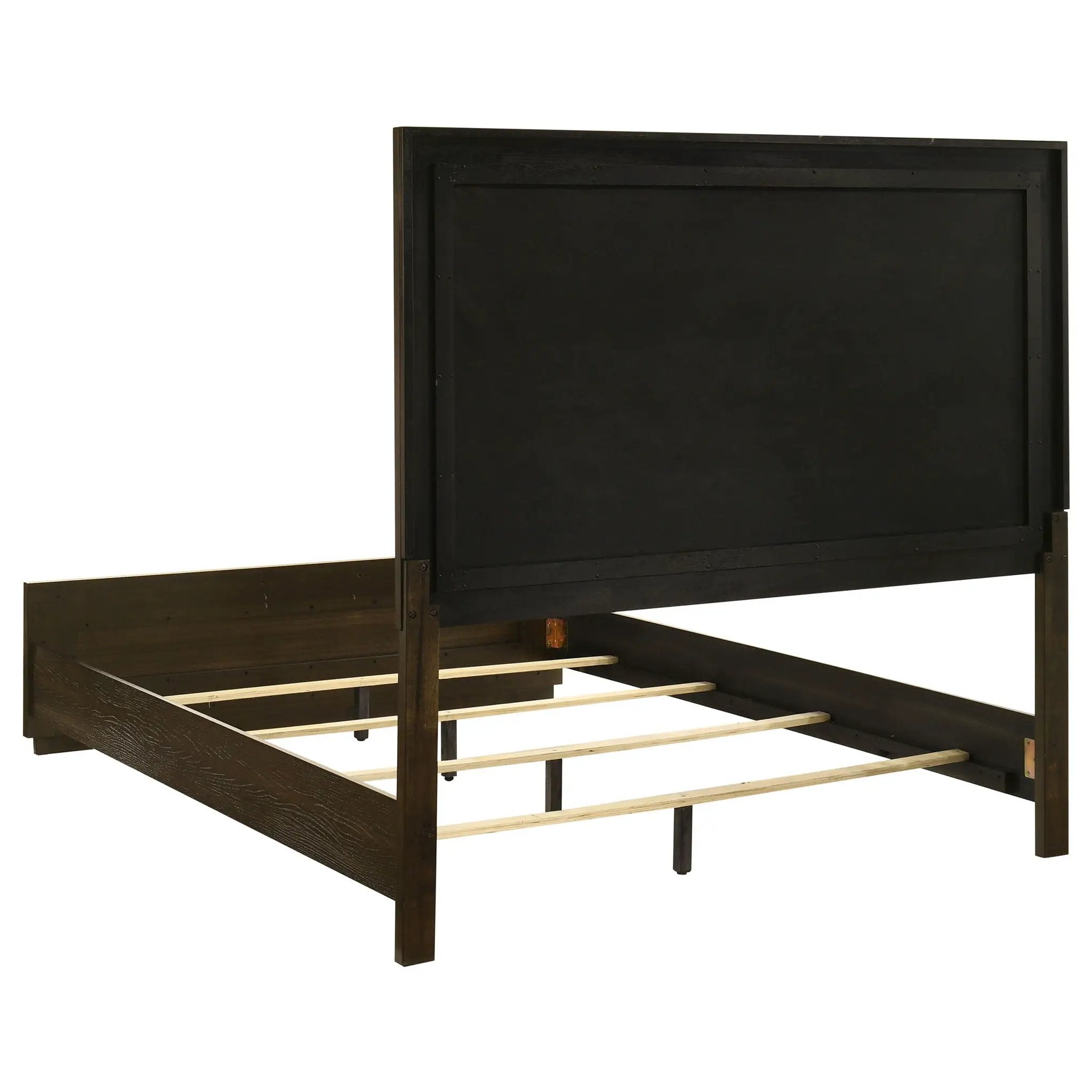 Atlas 4-piece Queen Bedroom Set Dark Oak by Unique Piece Furniture