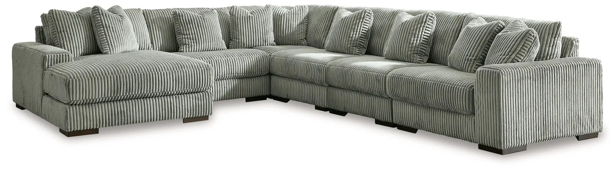 Lindyn - Sectional by Unique Piece Furniture