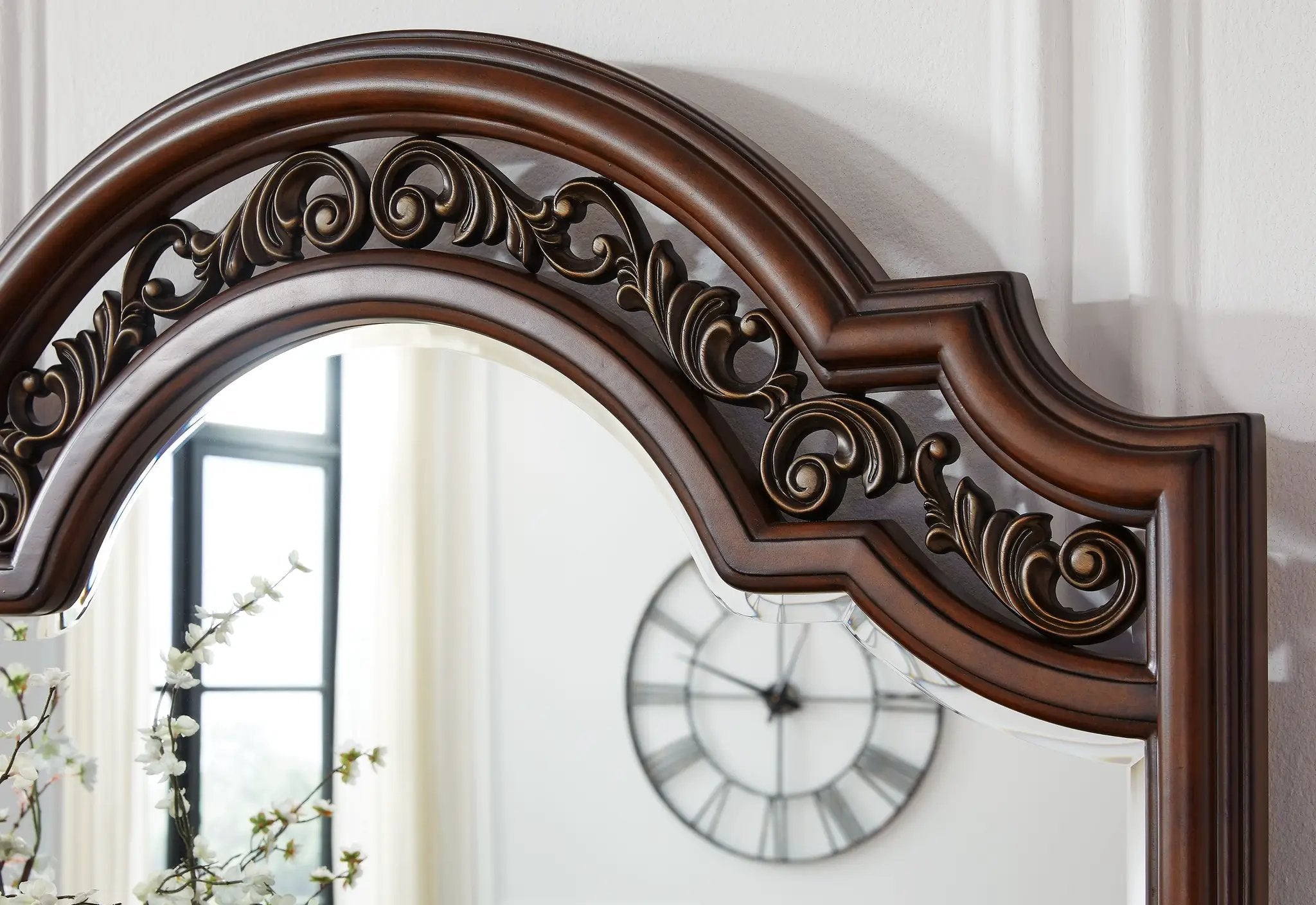 Lavinton - Dresser And Mirror - Brown by Unique Piece Furniture