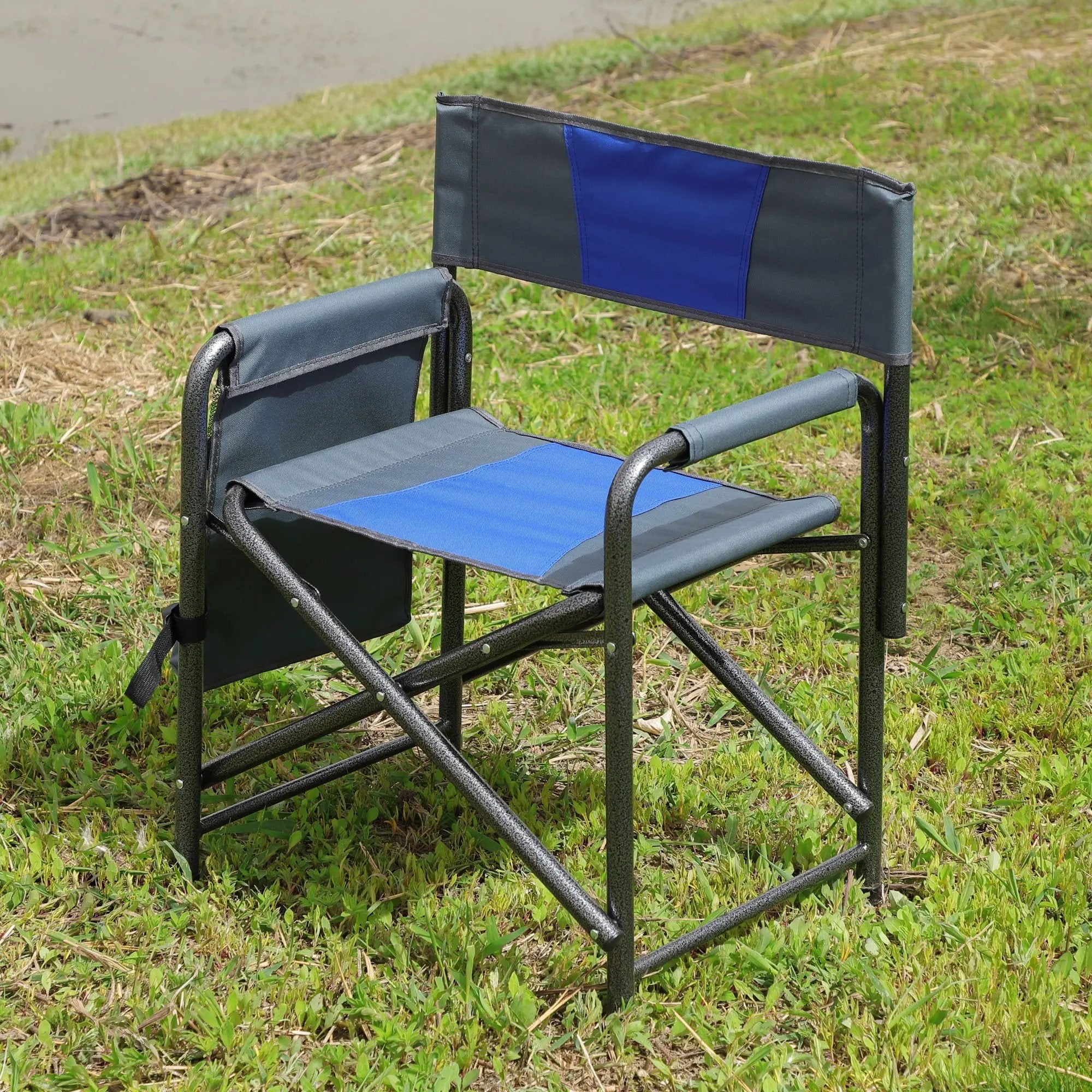 Padded Folding Outdoor Chair With Storage Pockets, Lightweight Oversized Directors Chair For Indoor, Outdoor Camping, Picnics And Fishing by HouseOfZazla