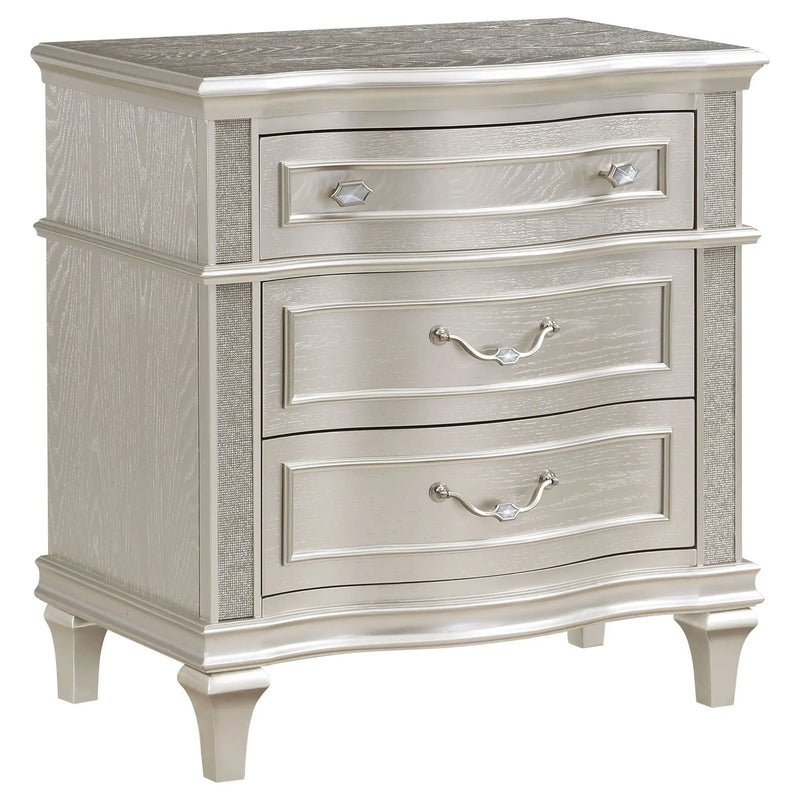 Evangeline 5-piece Eastern King Bedroom Set Silver Oak by Unique Piece Furniture