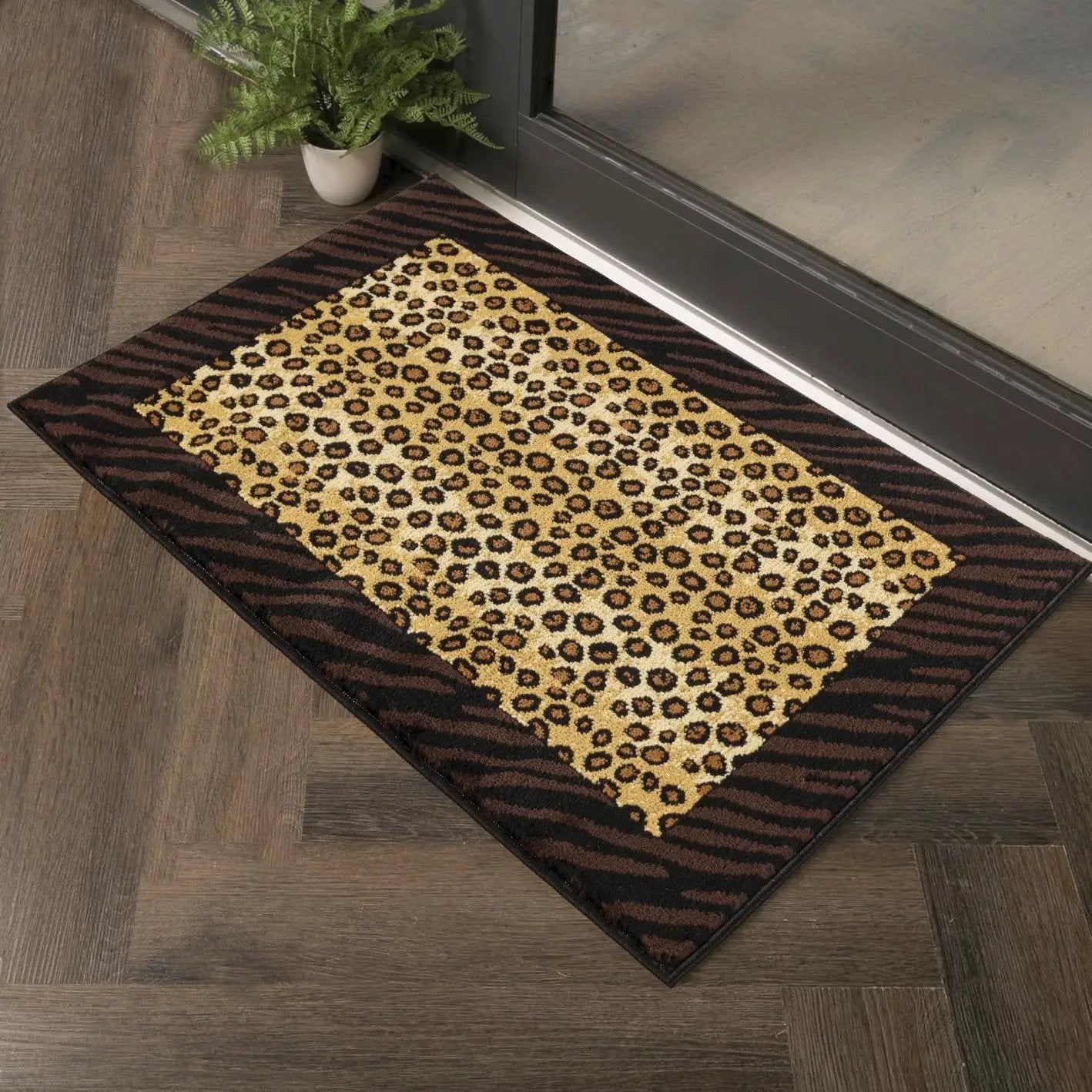 Tribes GC_YLS4014 Accent Rug by HouseOfZazla