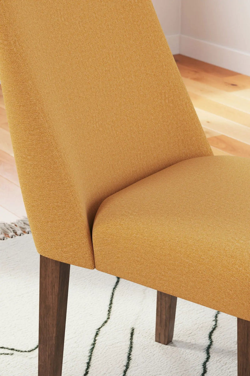 Lyncott - Butterfly Extension Table Set by Unique Piece Furniture