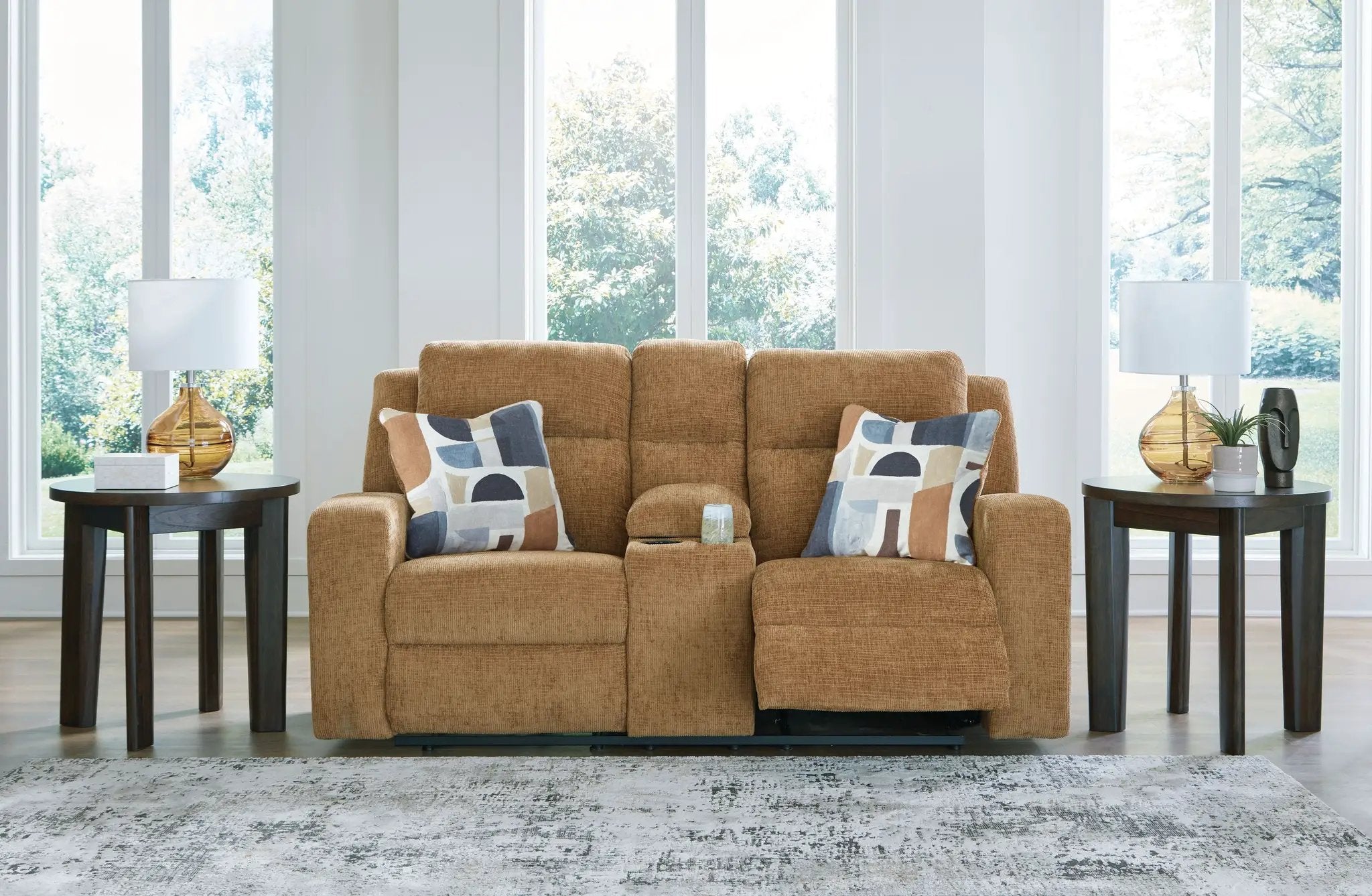 Kanlow - Dbl Reclining Loveseat With Console by Unique Piece Furniture