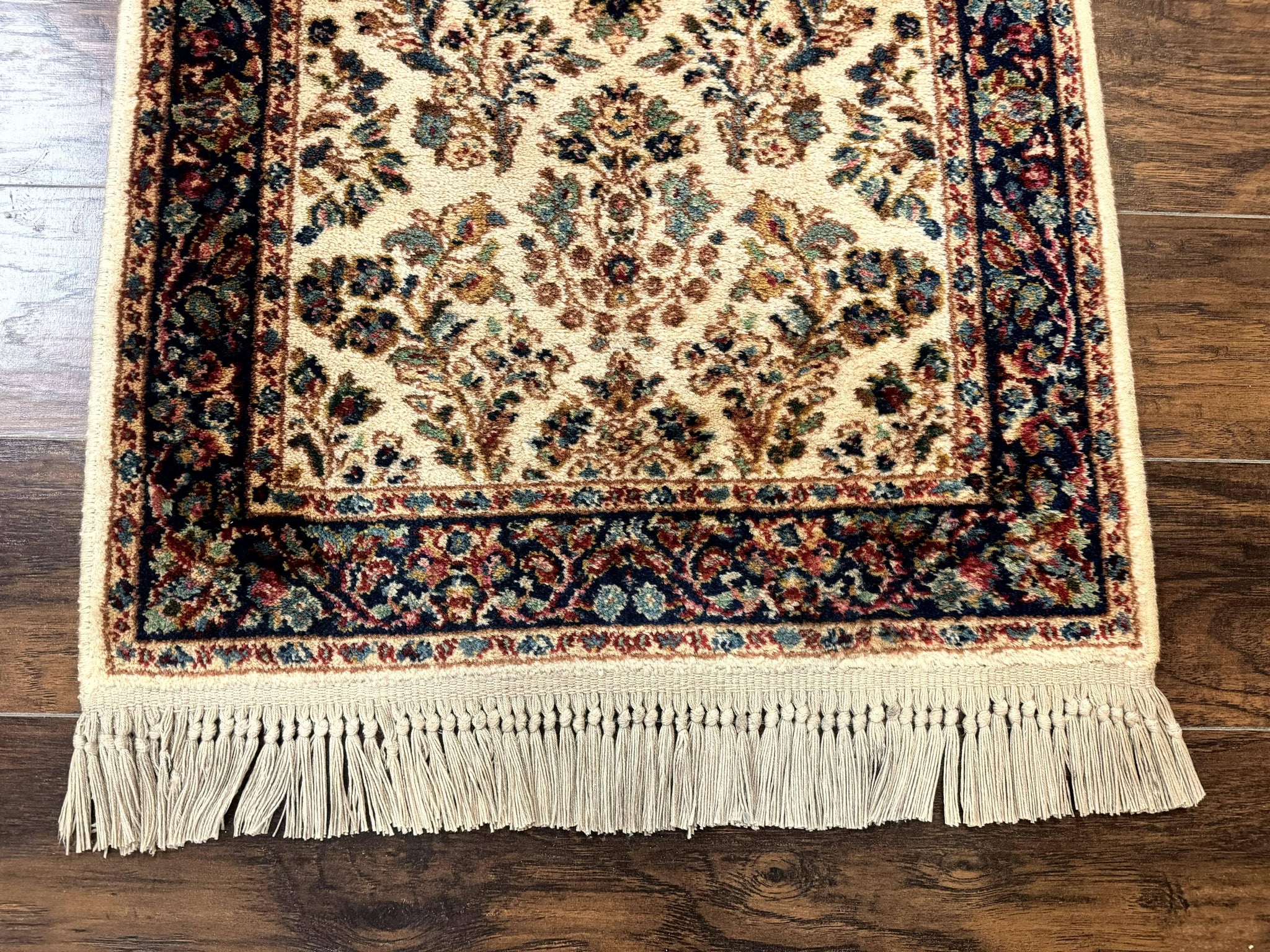 Karastan Rug 2.6 x 4, Karastan Ivory Sarouk #760, Vintage Wool Pile Small Karastan Carpet, Original Collection 700 Series Discontinued by Jewel Rugs