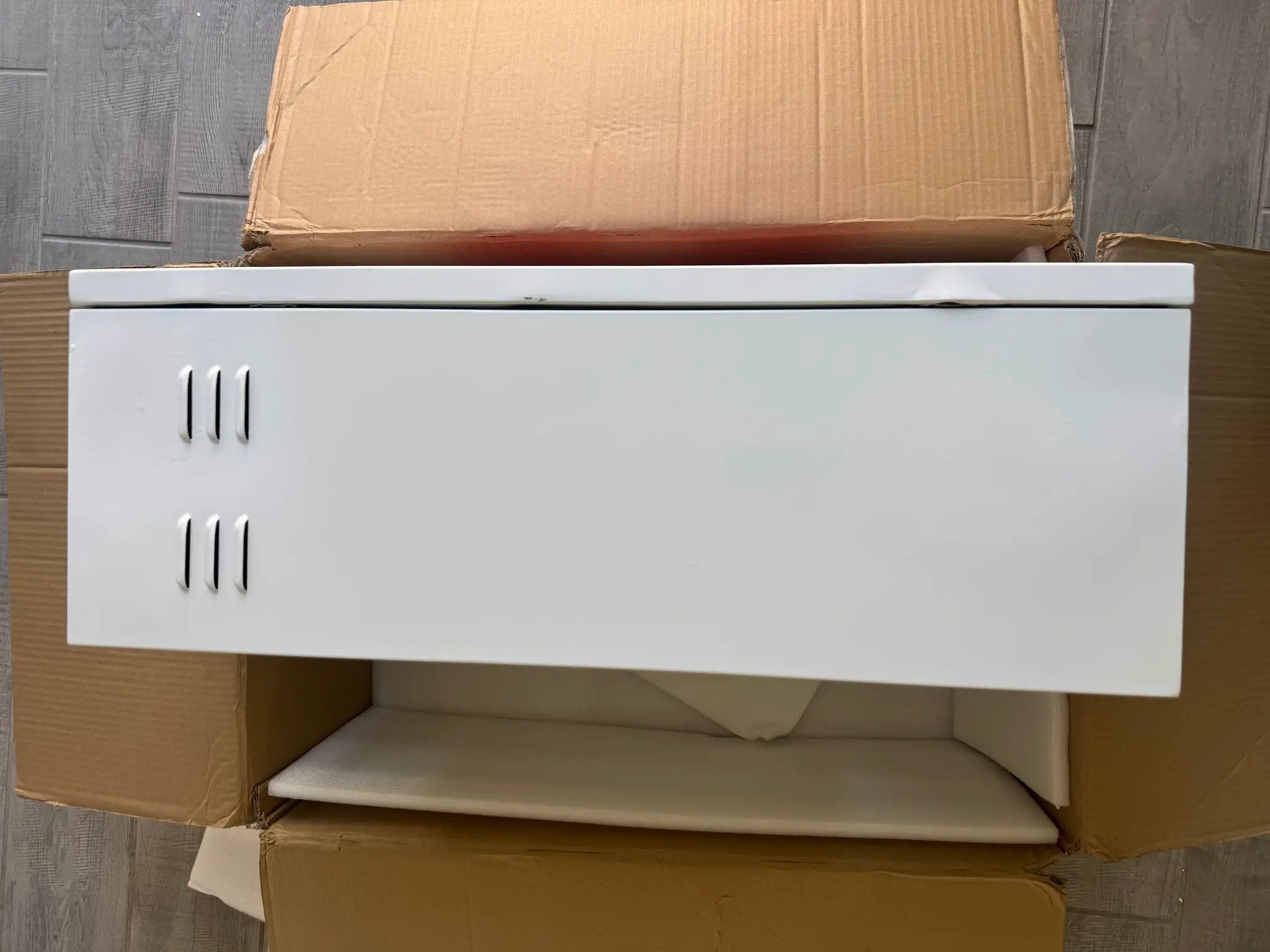 Tesla Charger Station Box for Tesla Gen 2/Gen 3 Wall Connector by Selzalot