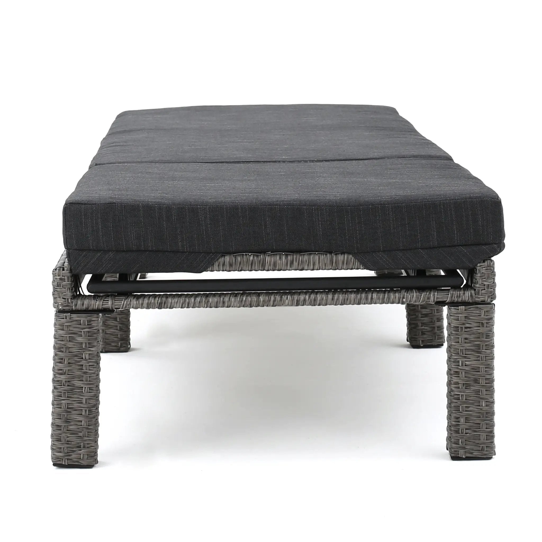 Puerta KD Chaise Lounge by HouseOfZazla