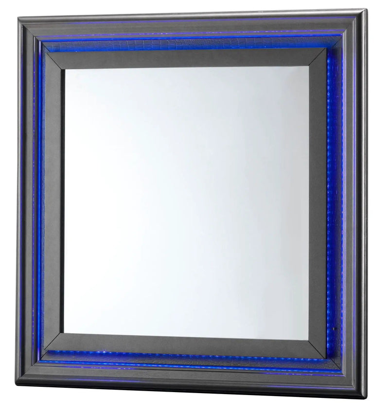 Mirror - Metallic Black by HouseOfZazla
