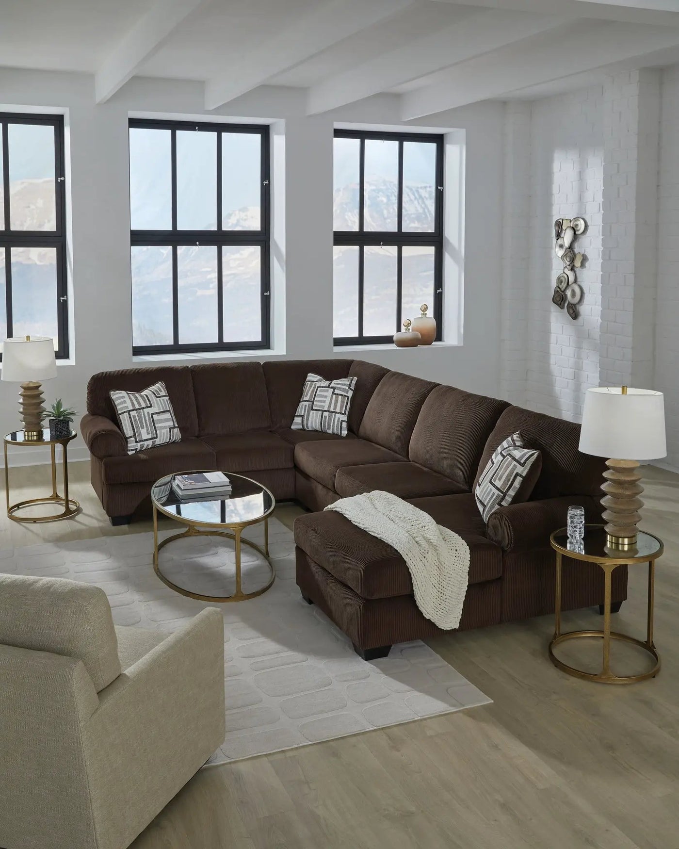 Kimlee - Sectional by Unique Piece Furniture