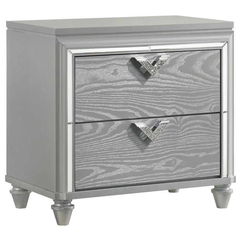 Delacroix - 2 Drawer Nightstand With Felt Lined Top Drawer - Silver by HouseOfZazla
