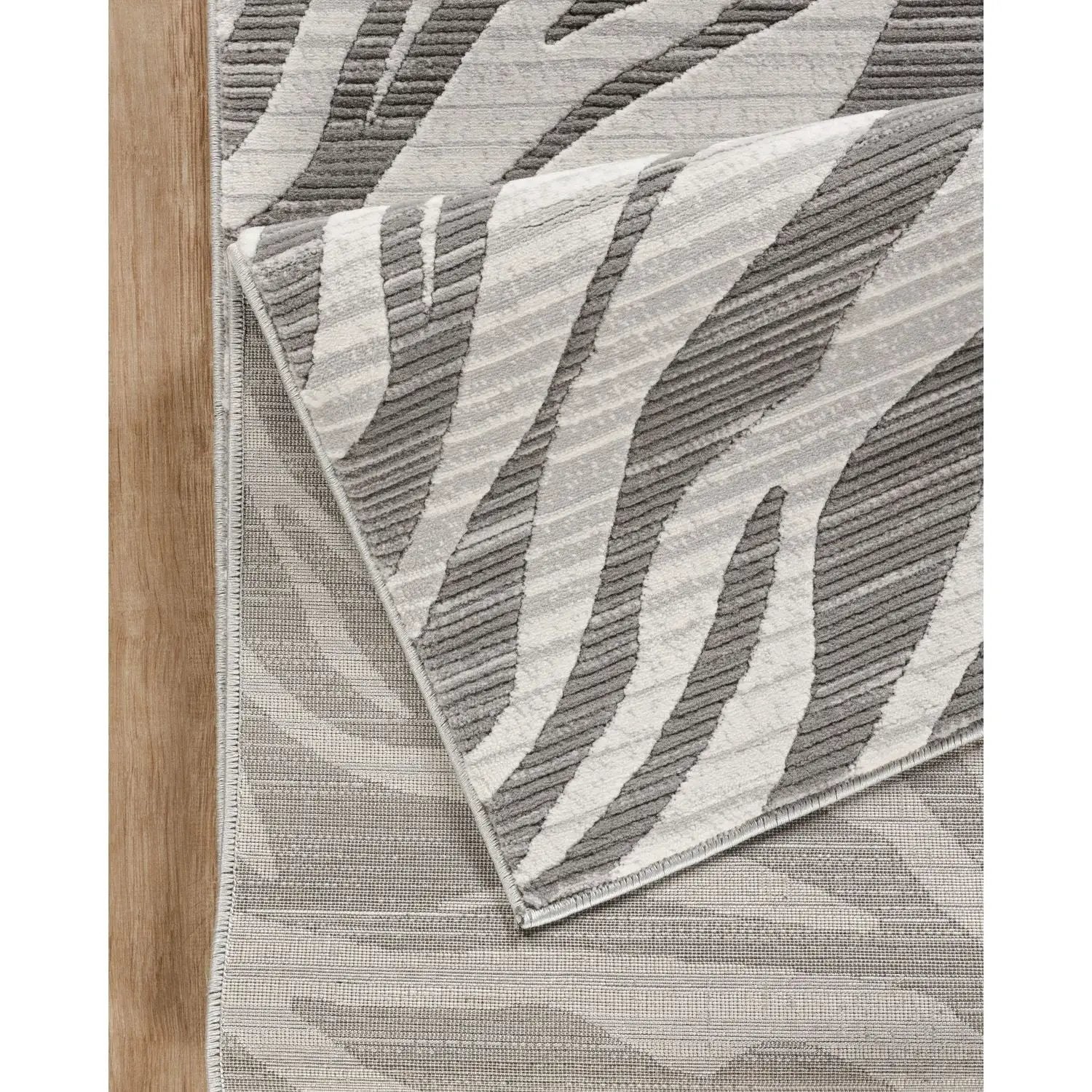 Geometrix - 5'3" X 7'3" Area Rug Geometric & 3D Effect - Ivory / Gray by HouseOfZazla