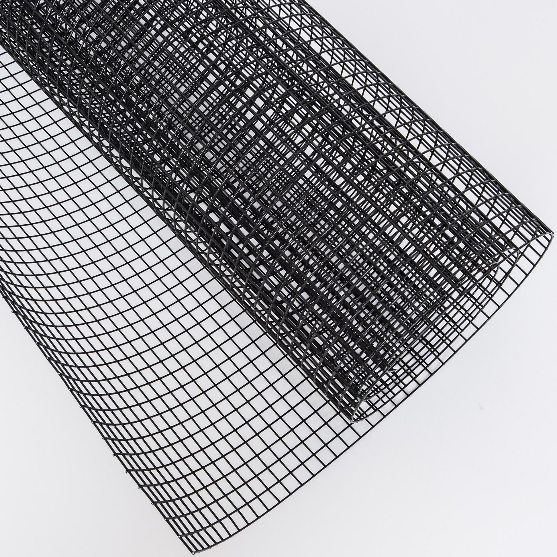 Black Hardware Cloth 5 ft × 100 ft, 19 Gauge 1/2 Inch by HouseOfZazla