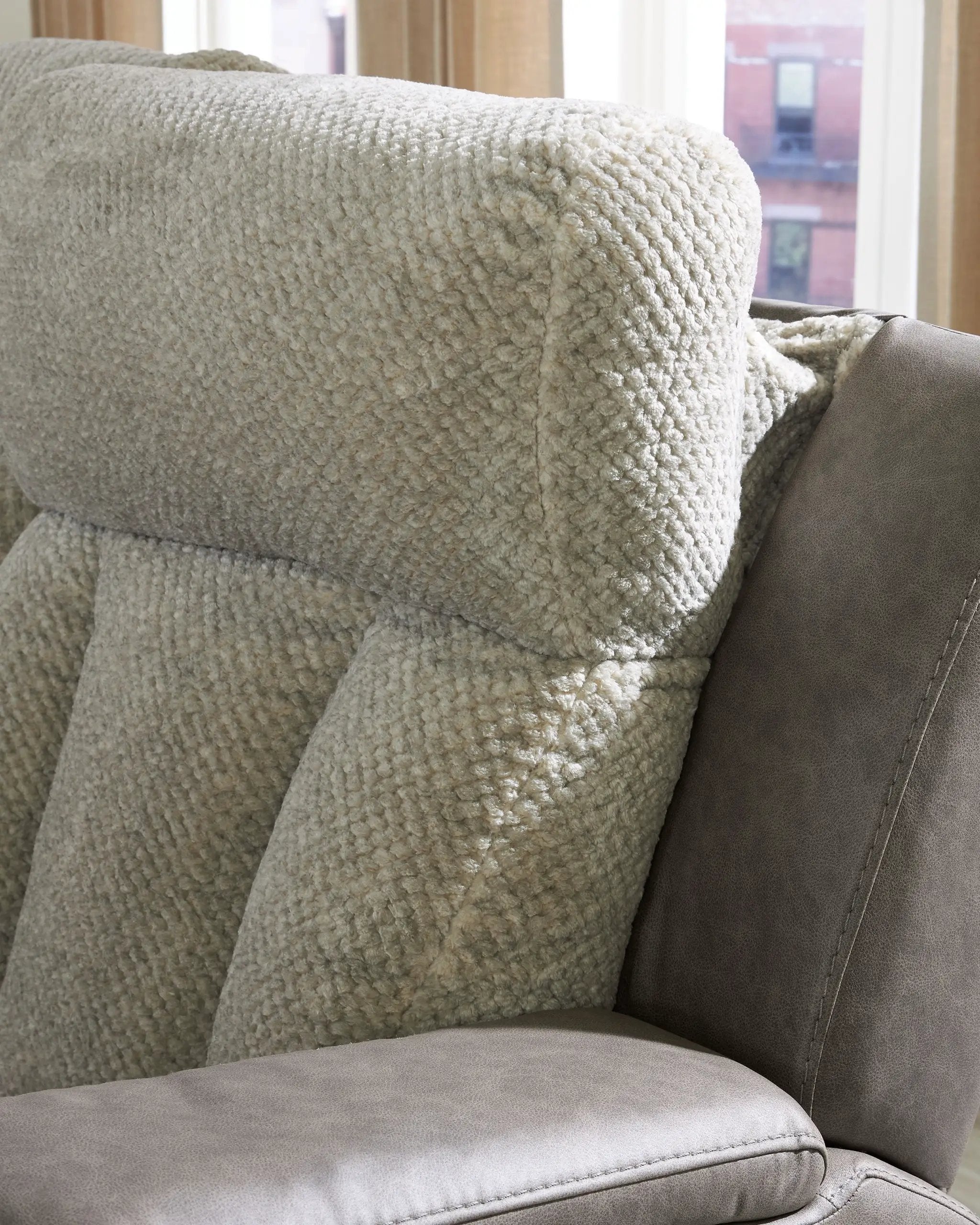 WhipLash - Power Recliner With Adj Headrest - Sisal by Unique Piece Furniture