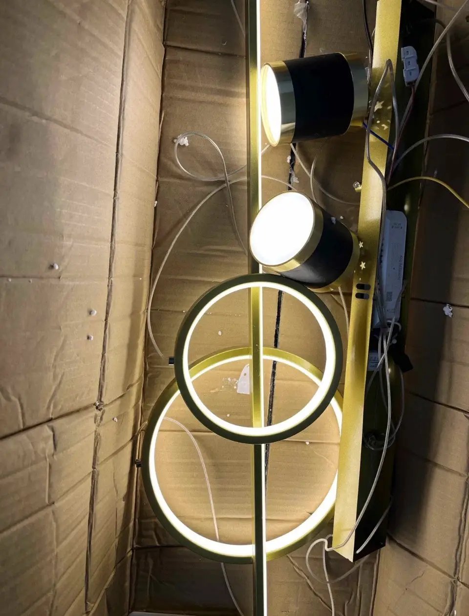 Modern Linear Led Pendant Light,dimmable Led Chandelier With Spotlights by Selzalot