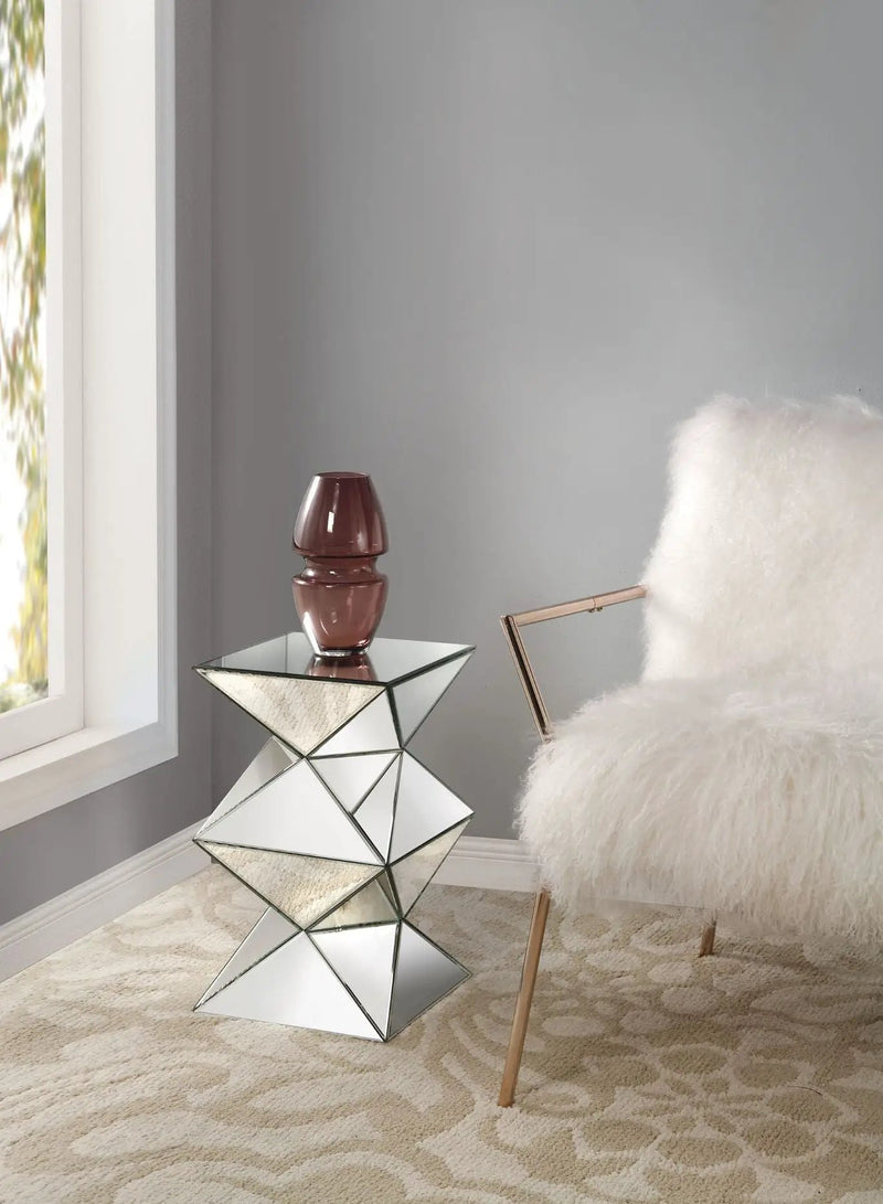 Dominic - 20"H Pedestal Stand - Mirrored by Unique Piece Furniture