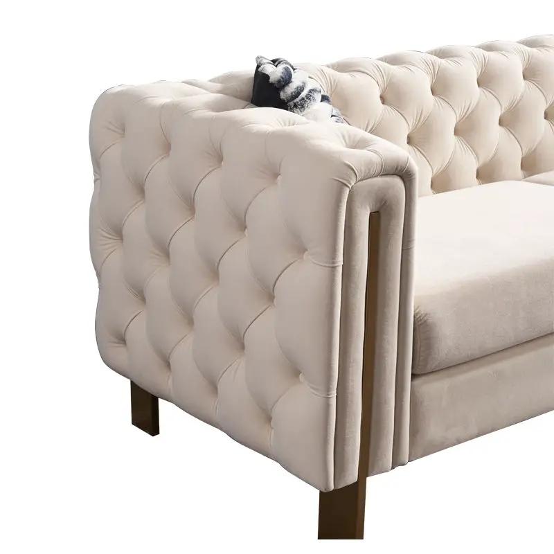 Chesterfield - Modern Tufted Living Room Sofa, 84.25''W Couch by HouseOfZazla