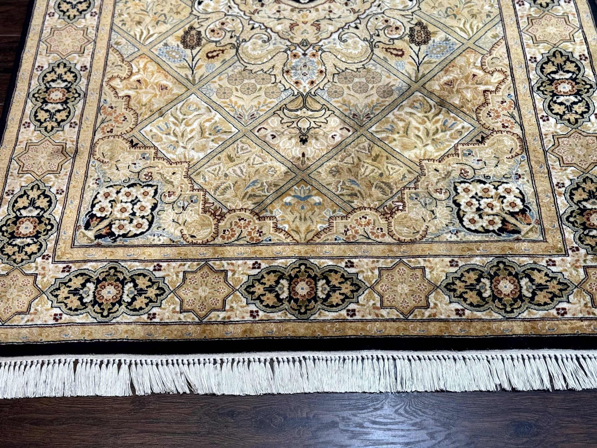 Pak Persian Rug 4x6, Panel Design by Jewel Rugs