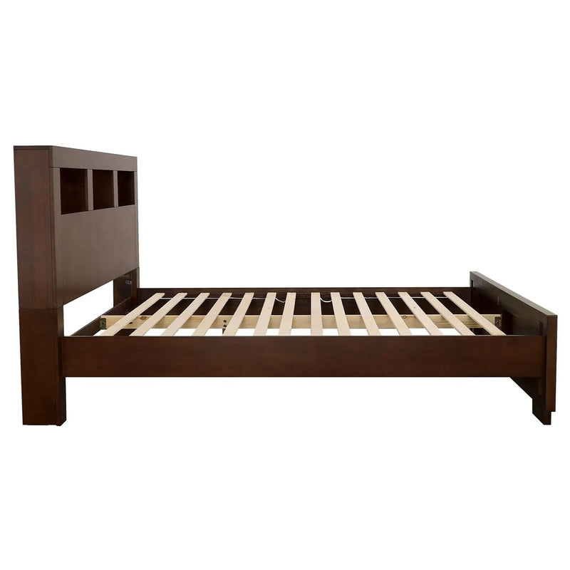 Jessica 5-piece Eastern King Bedroom Set Cappuccino by Unique Piece Furniture