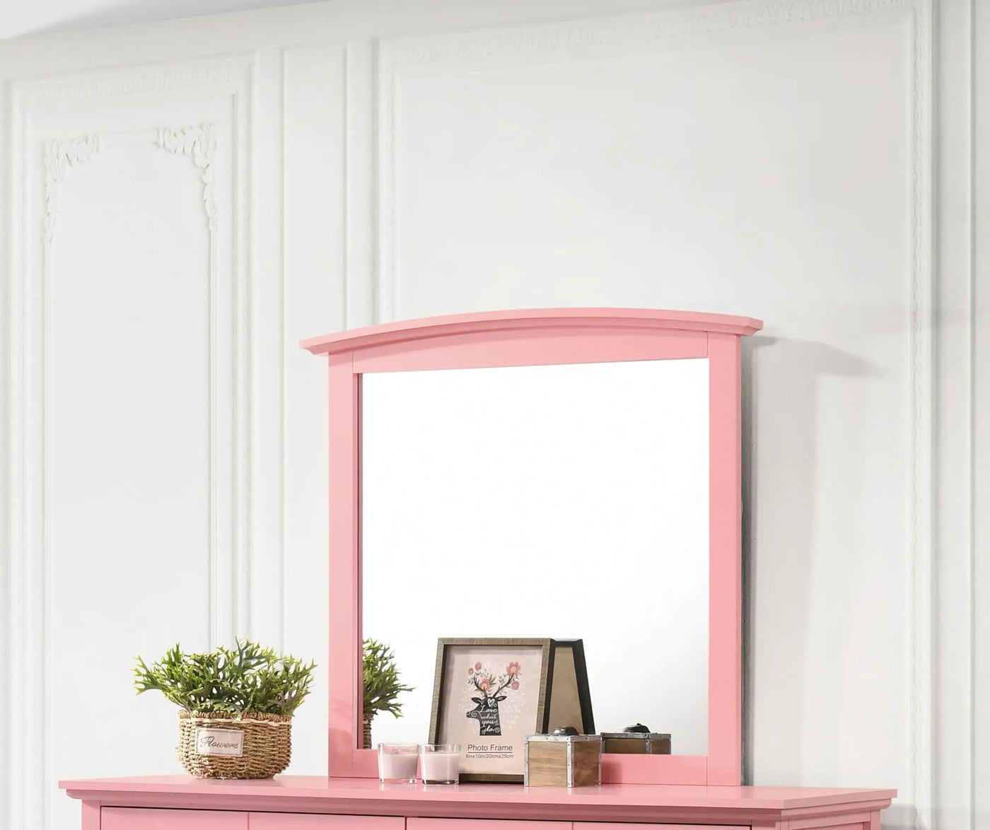 Hammond - Elegant Wall Mirror by HouseOfZazla