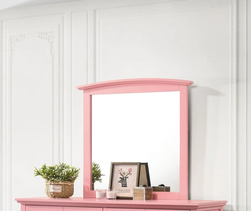 Hammond - Elegant Wall Mirror by HouseOfZazla