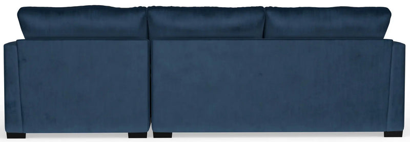 Jetson - Sectional With Comfort Coil Seat Cushions, Included Accent Pillows & Cocktail Ottoman by Unique Piece Furniture