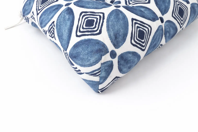 Outdoor Chair Cushions Set of 2, 19 x 19 x 4 Inch Tufted Seat Cushions by HouseOfZazla