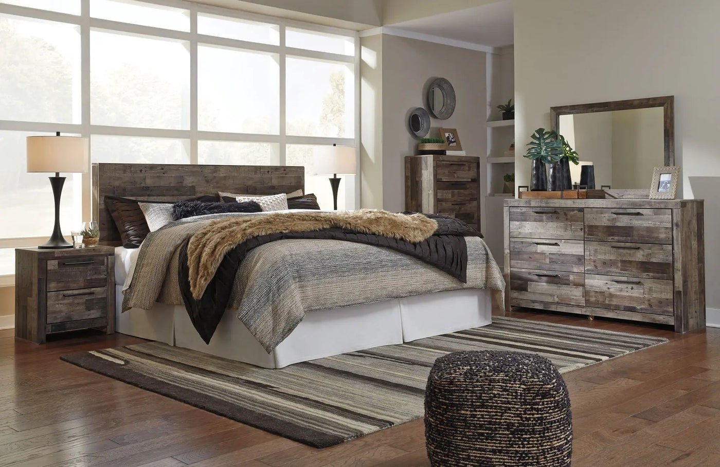 Derekson - Dresser by Unique Piece Furniture