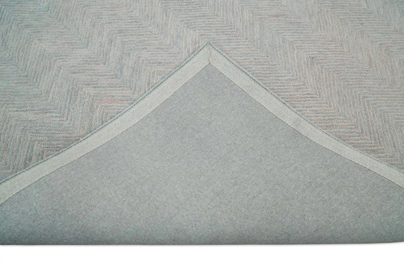 Gray Modern Style Hand Tufted Wool Area Rug by The Rug Decor