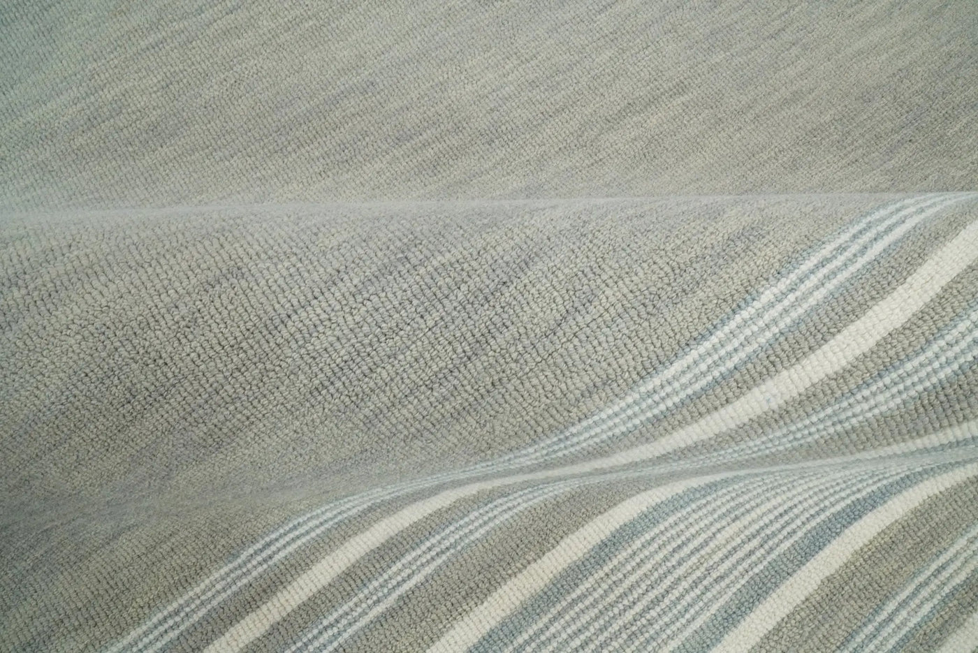 Gray Modern Style Hand Tufted Wool Area Rug by The Rug Decor